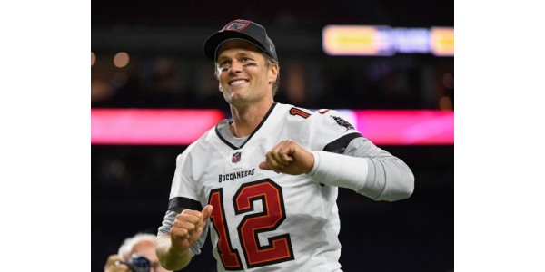 Perspectivas de la primera fiesta de cumpleaños de Tom Brady después de jubilarse